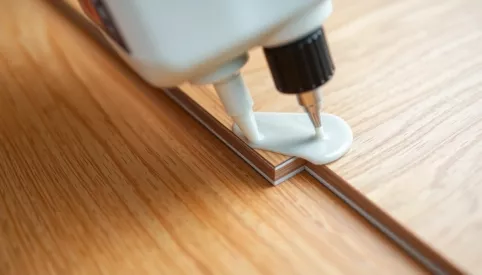 Jak stosować uszczelniacz do paneli podłogowych