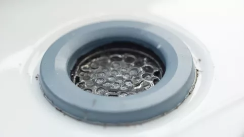 Uszczelką do kranu z sitkiem